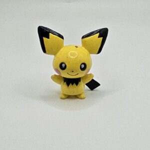 Authentic 2009 TOMY / Nintendo Pokémon Pichu 1.5-Inch Mini Figure (#172)