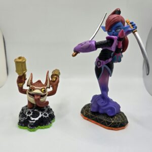 Skylanders 2-Figure Bundle: Ninjini (Giants) & Trigger Happy (Spyro's Adventure Series 1)