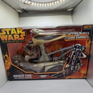 Vintage 2005 Hasbro Star Wars Revenge of the Sith: Wookiee Flyer with Wookiee Warrior Figure (NIB)