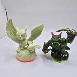 Skylanders 2-Figure Bundle: Glow-in-the-Dark Sonic Boom (Giants) & Dino-Rang (Spyro's Adventure)