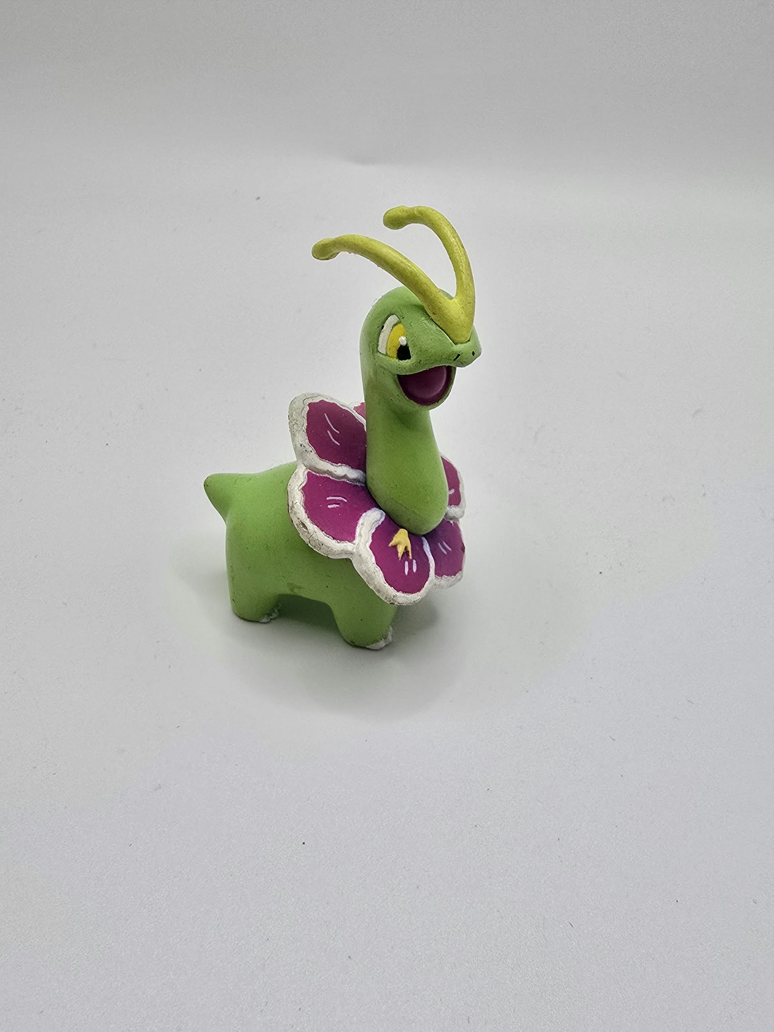 Vintage TOMY Pokémon Meganium 2-Inch Mini Figure